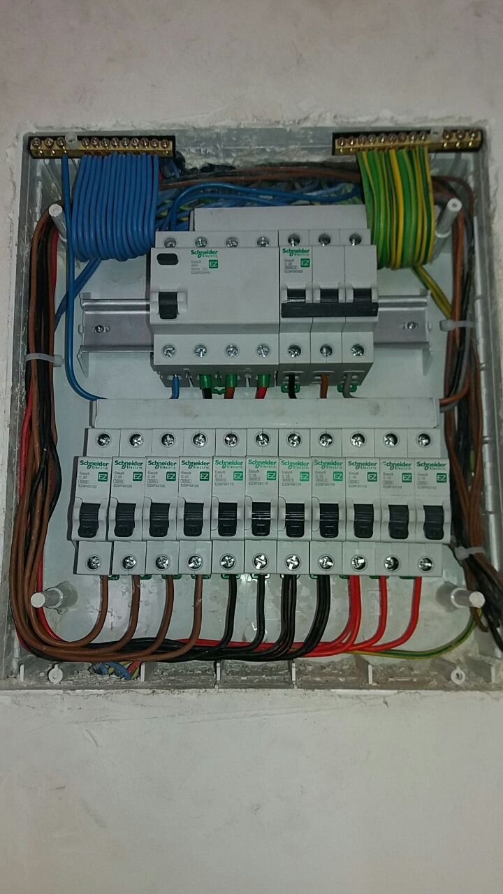 Elektrik panosu bağlantı ve sigorta uygulaması